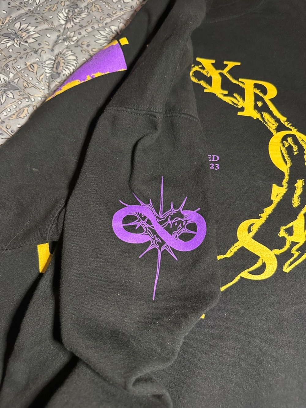 Jid Forever album Crewneck Sweatshirt with Yellow Ring Print - Picture 3 of 5